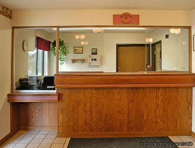 ホテル Super 8 By Wyndham クロケー インテリア 写真